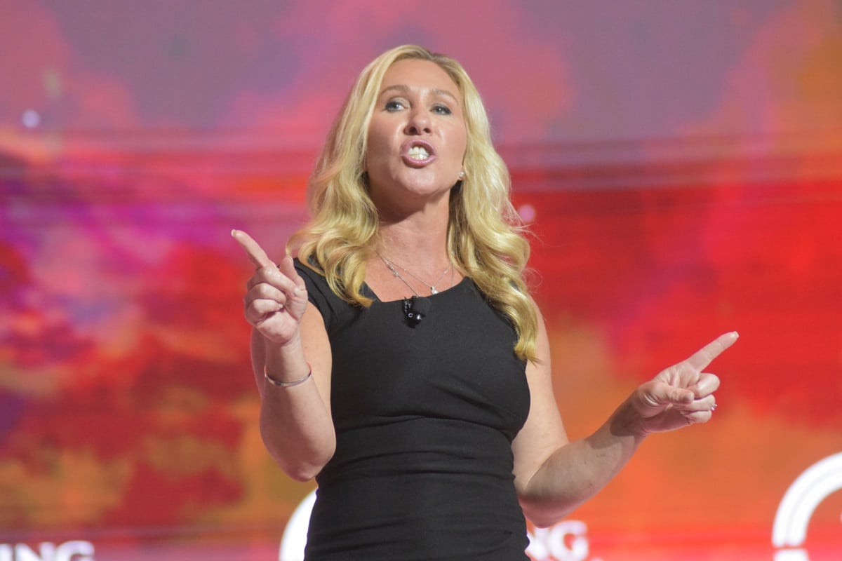 (NEW) Marjorie Taylor Greene in Tampa, Florida. July 23, 2022, Tampa, Florida, USA: Marjorie Taylor Greene delivers remarks at the Turning Point USA Student Action Summit 2022. Credit: Kyle Mazza/TheNews2 (Foto: Kyle Mazza/TheNews2/Deposit Photos)